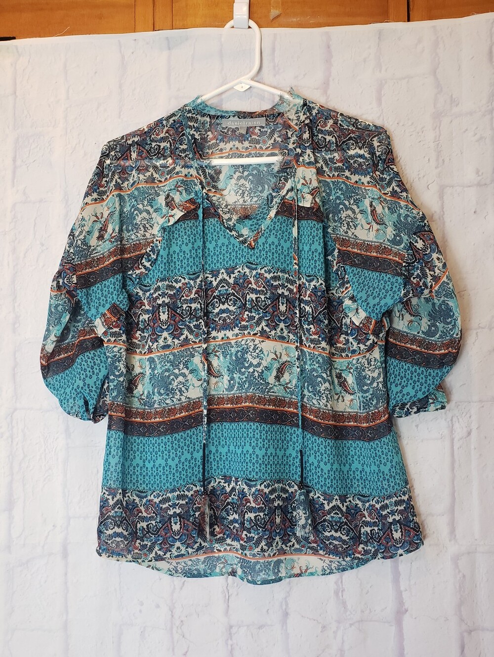 DANIEL RAINN Sheer Paisley Roll-Tab Tunic Blouse Small